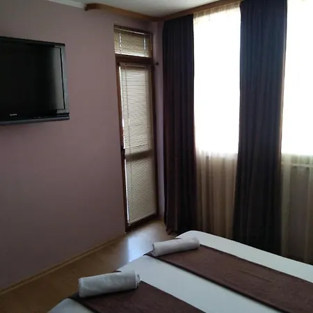 Lägenhet Тристаен Апартамент Поморие Pomorie